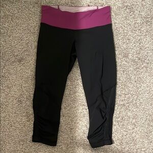 Lululemon Black and Purple Leggings crop size 4